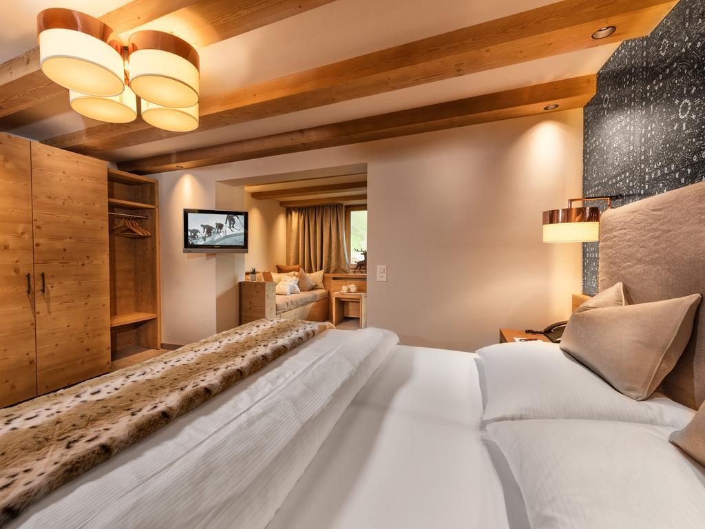 Hotel Post Sport- Und Wellness Samnaun Buitenkant foto